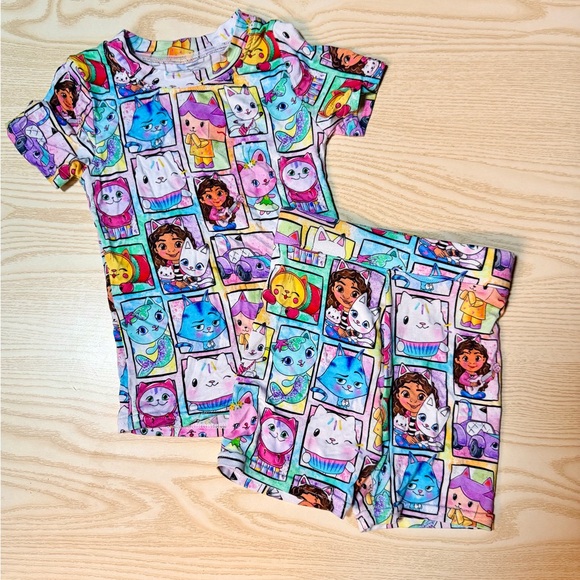 Sunshine Baby Other - “Gabby’s Dollhouse” Bamboo Short Sleeve & Shorts Pajama Set (18-24)